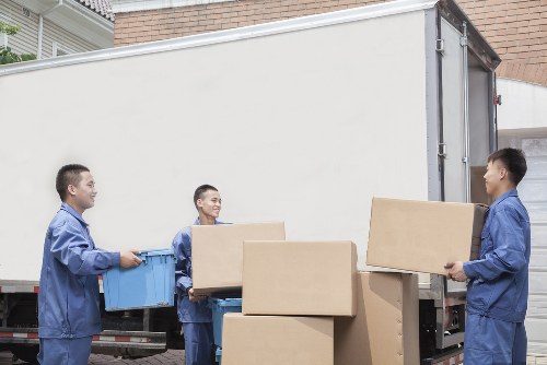 Prepared furniture pick-up job in Harringay with loading access