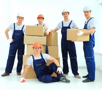 Commercial and household moving support in Harringay