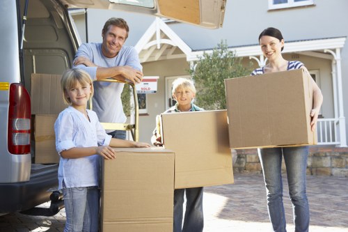 Load-based and cubic-yard van rates for Harringay house and flat moves