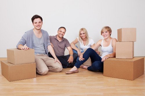 Packing and relocation help for customers booking a moving van in Harringay